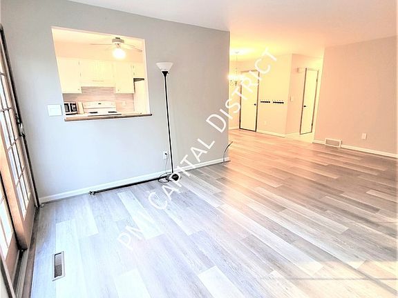 3rd image of 42 Velina Dr