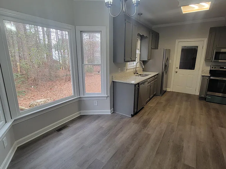 6101 Jeffreys Grove School Rd — Photo 4