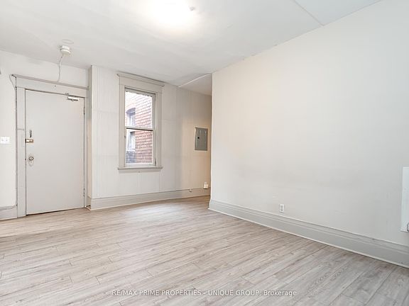 4th image of 365 Clinton St #2