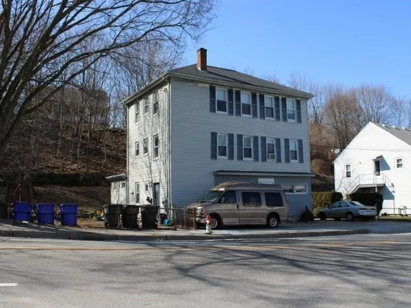 744 Providence St, West Warwick, RI 02893