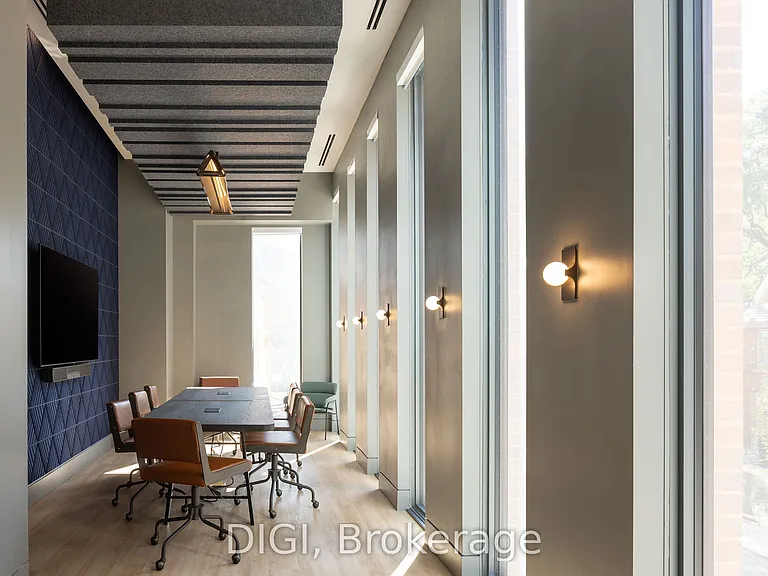 8 Gloucester St #2002 — Photo 29