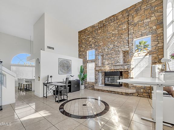 4th image of 11020 W LANE Avenue