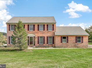 108 Misty Ln, Sinking Spring, PA 19606