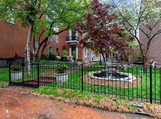 935 Morrison Ave, Saint Louis, MO 63104