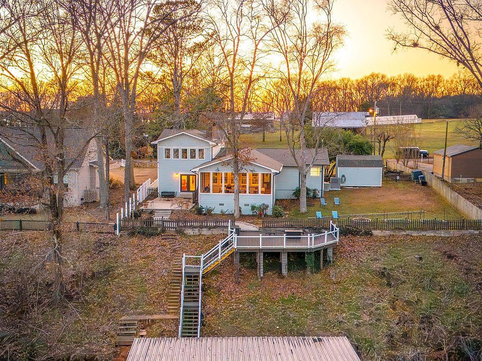 1st image of 12255 Davis Rd