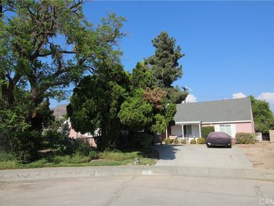 6061 Mirada Ct, Highland, CA, 92346