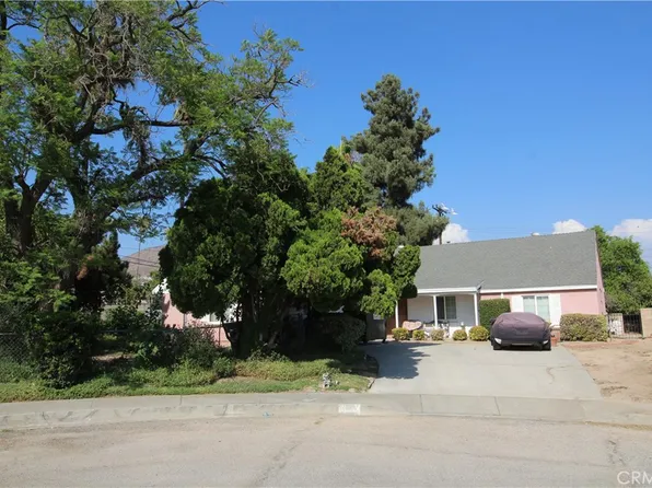 6061 Mirada Ct, Highland, CA 92346