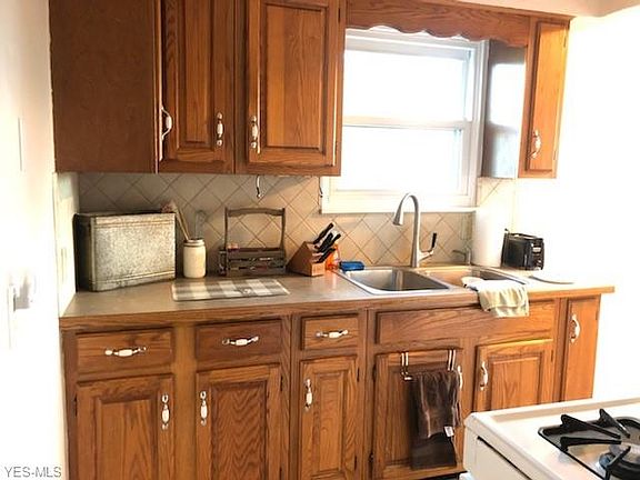 5th image of 511 Archdale Ave