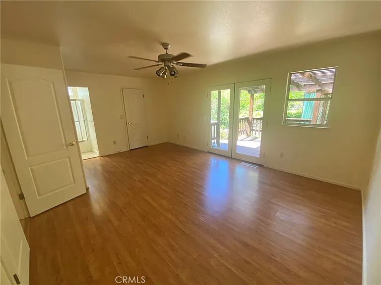 16756 Greenridge Rd — Photo 11
