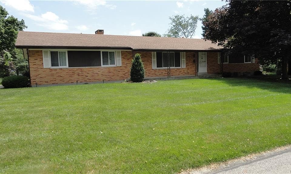 1st image of 238 Mimosa Dr