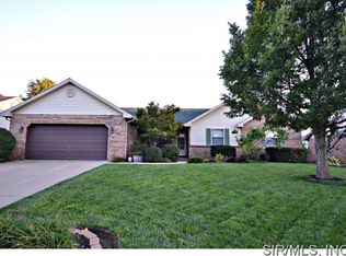 151 Papillon Dr, Swansea, IL