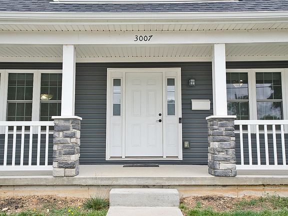 3rd image of 3007 Benninghofen Ave