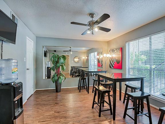 5th image of 5450 Timber Creek Place Dr #8zhchf42v