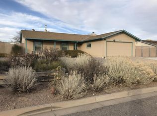10205 Park Ln NW, Albuquerque, NM 87114