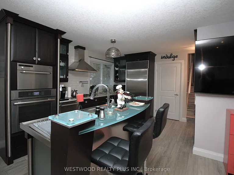 1042 Goshen Rd — Photo 7