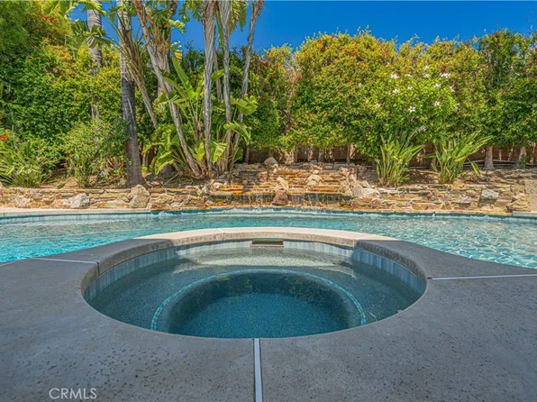 326 Fox Ridge Dr, Thousand Oaks, CA 91361