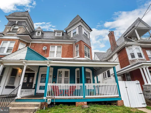 805 W Main St, Norristown, PA 19401