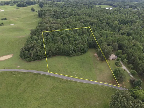 1 Barlow Rd W, Spencer, TN 38585