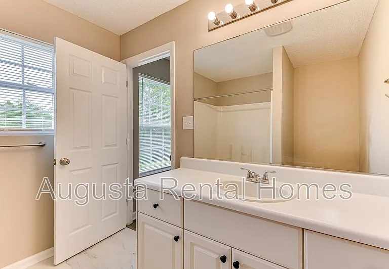 4416 Hatteras Dr — Photo 28
