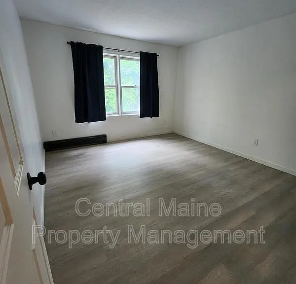39 Northern Avenue Hts #20 — Photo 8