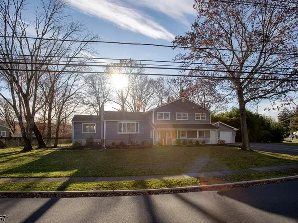 23 Toby Dr, Roxbury Twp., NJ 07876