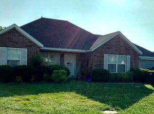 401 Crystal St, Lowell, AR 72745