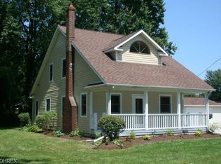 7701 Miami Rd, Mentor On The Lake, OH 44060