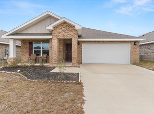 4660 Honor Guard Way, Crestview, FL 32539