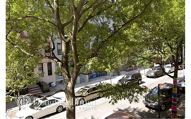 Sold by Douglas Elliman | media 6