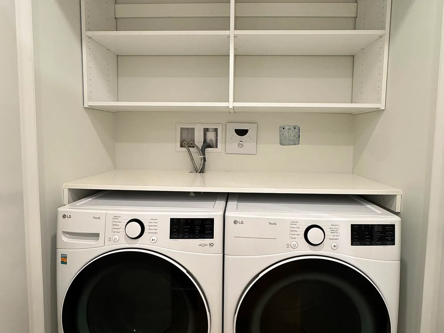 1 bed, 698 sqft, $3,200 — Photo 3