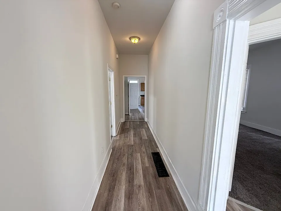 243-1 Lexington Ave