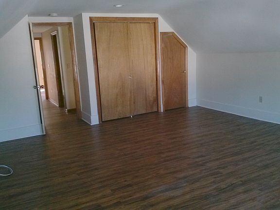 2nd image of 53 Pearl St #3