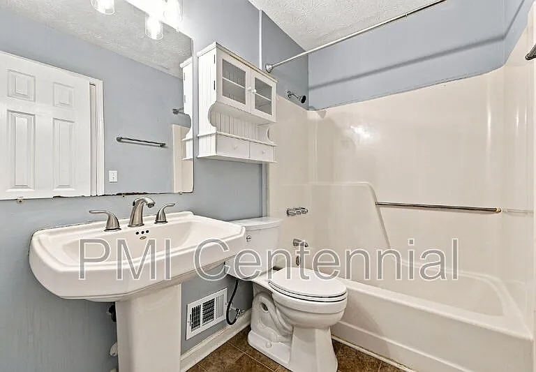 281 Flagstone Way — Photo 16