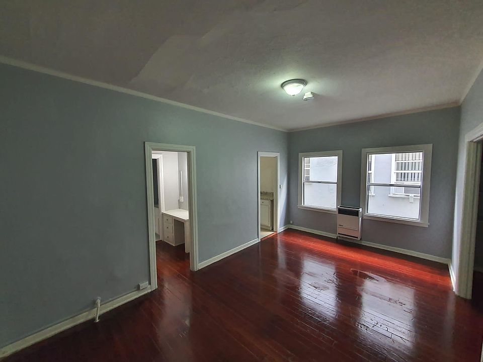 1st image of 414 N Coronado St #103