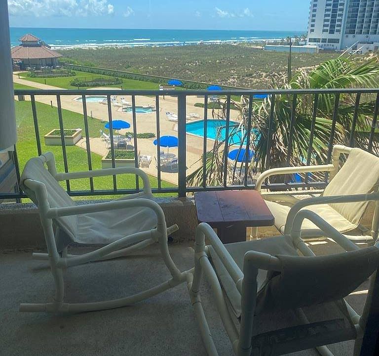 1st image of 334 Padre Blvd #400