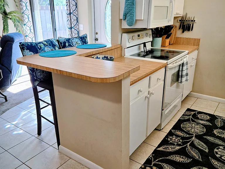 1123 Breezy Way #8C — Photo 8