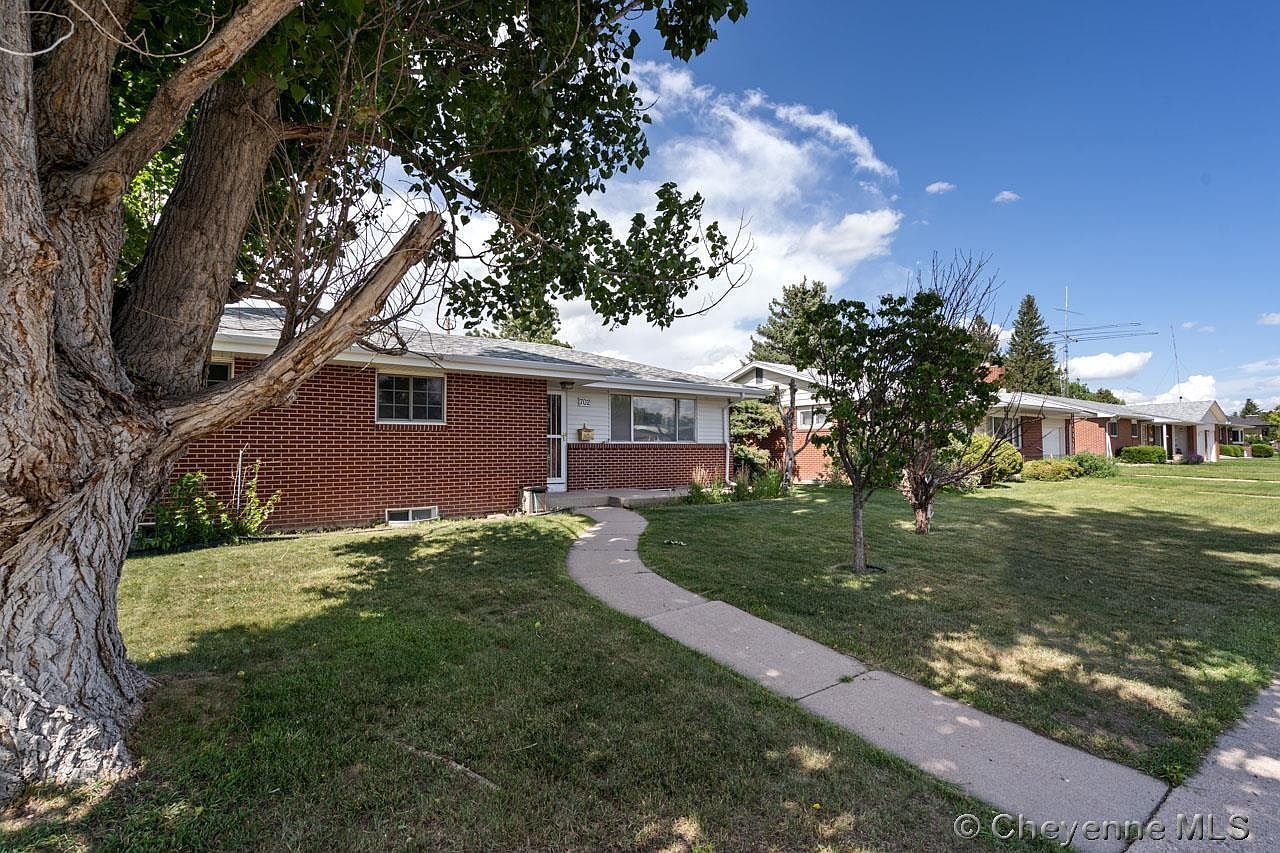 702 Shoshoni St, Cheyenne, WY 82009 Zillow