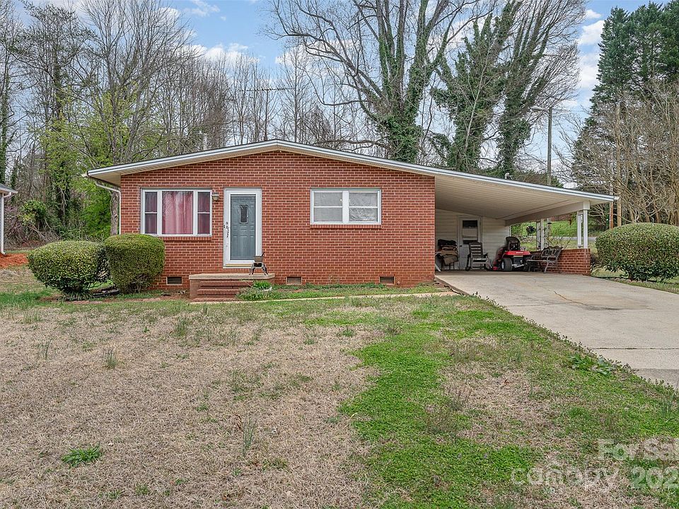 1st image of 819 S Caldwell Ave