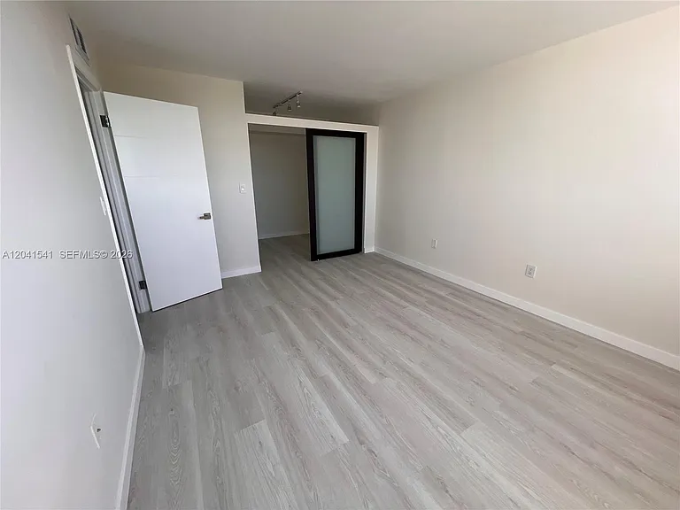 700 NE 63rd St #DPH9 — Photo 13