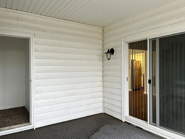 20 Charleston Sq — Photo 12