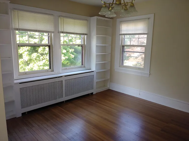 331 Harrison Ave #2 — Photo 5
