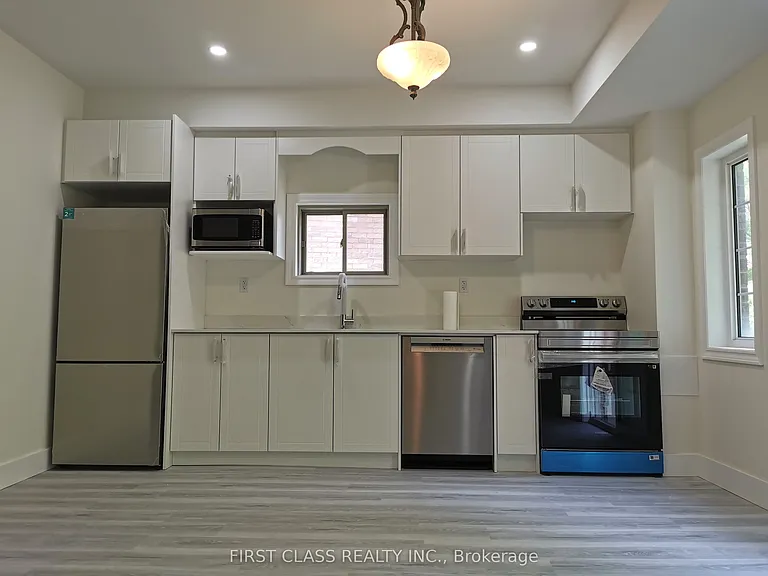 657 Clifford Perry Pl — Photo 16