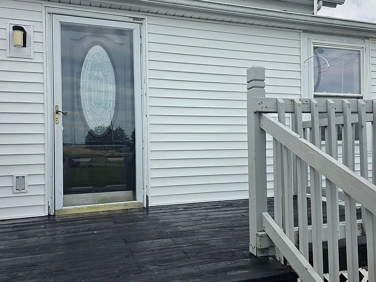6172 Loe Rd — Photo 5
