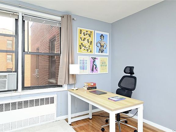 3rd image of 2550 Independence Ave APT 7F