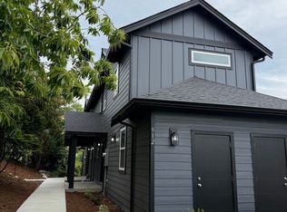 912 Alabama Street, Bellingham, WA 98225