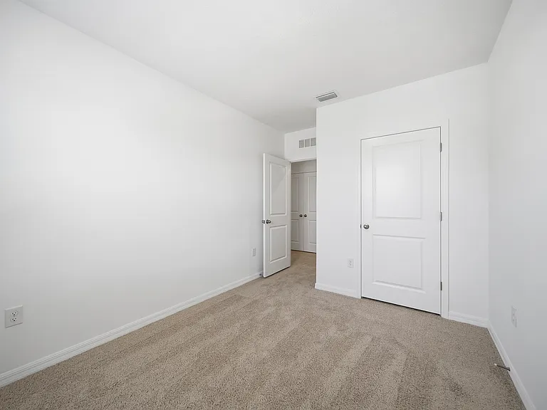 32526 Midsummer Night Ln — Photo 10