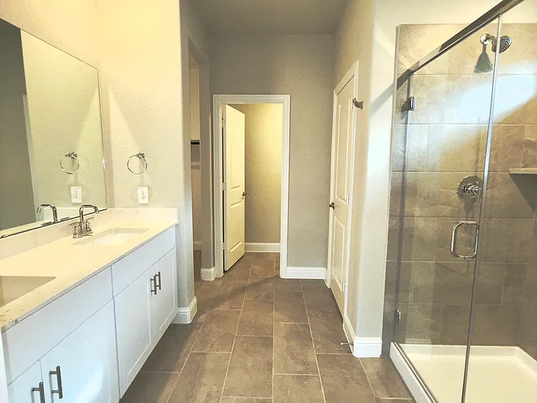 710 Martell Rd — Photo 20