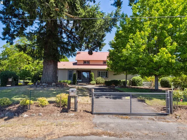 27274 S Meridian Rd, Aurora, OR 97002