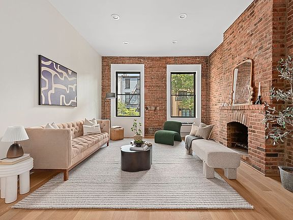 2nd image of 453 W 43rd St APT 2C
