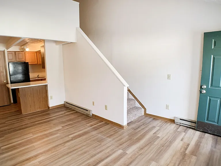Wyndemere Apartments — Photo 39